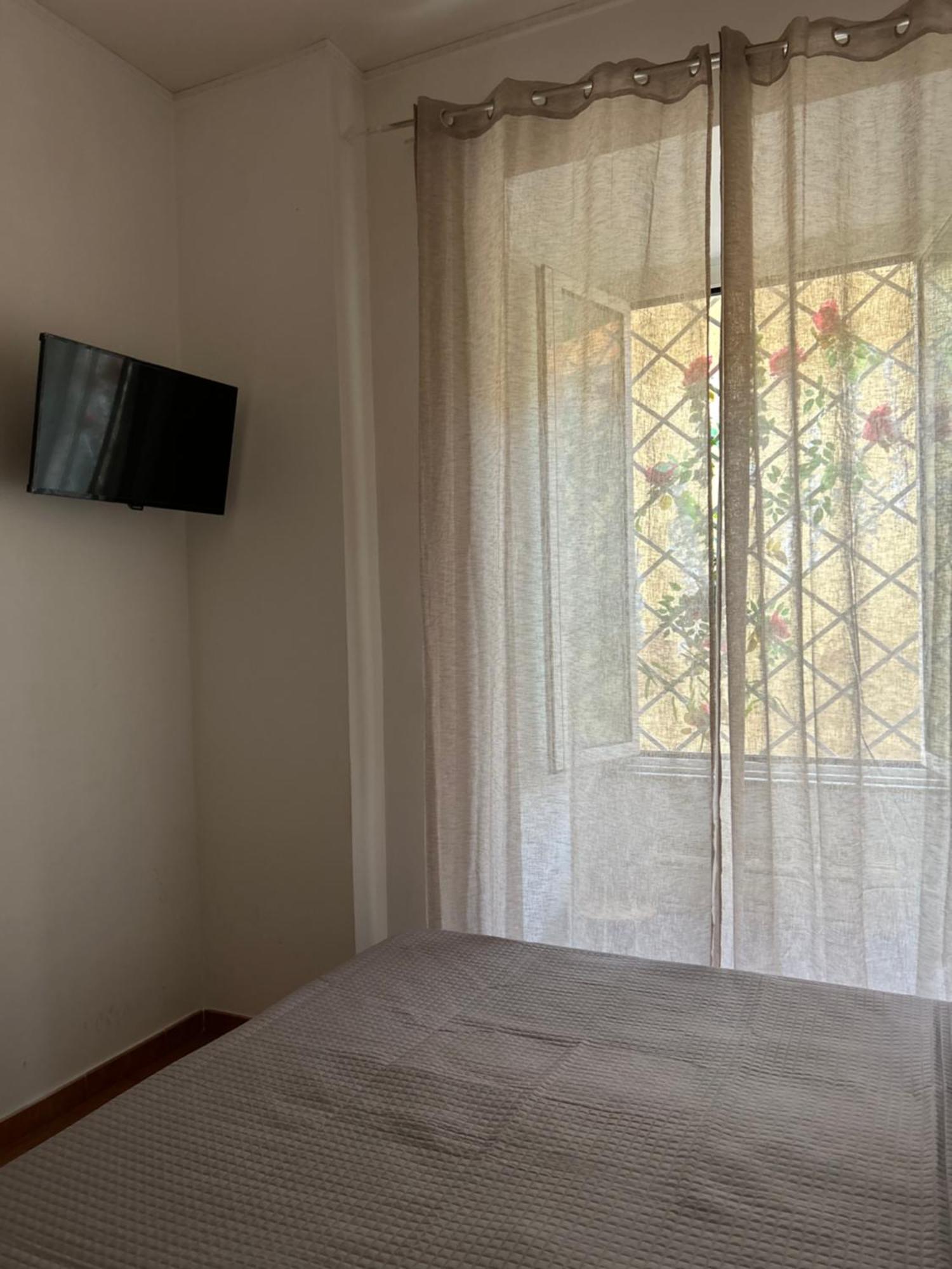 Don Sweet Home- Hedi 101 Rome